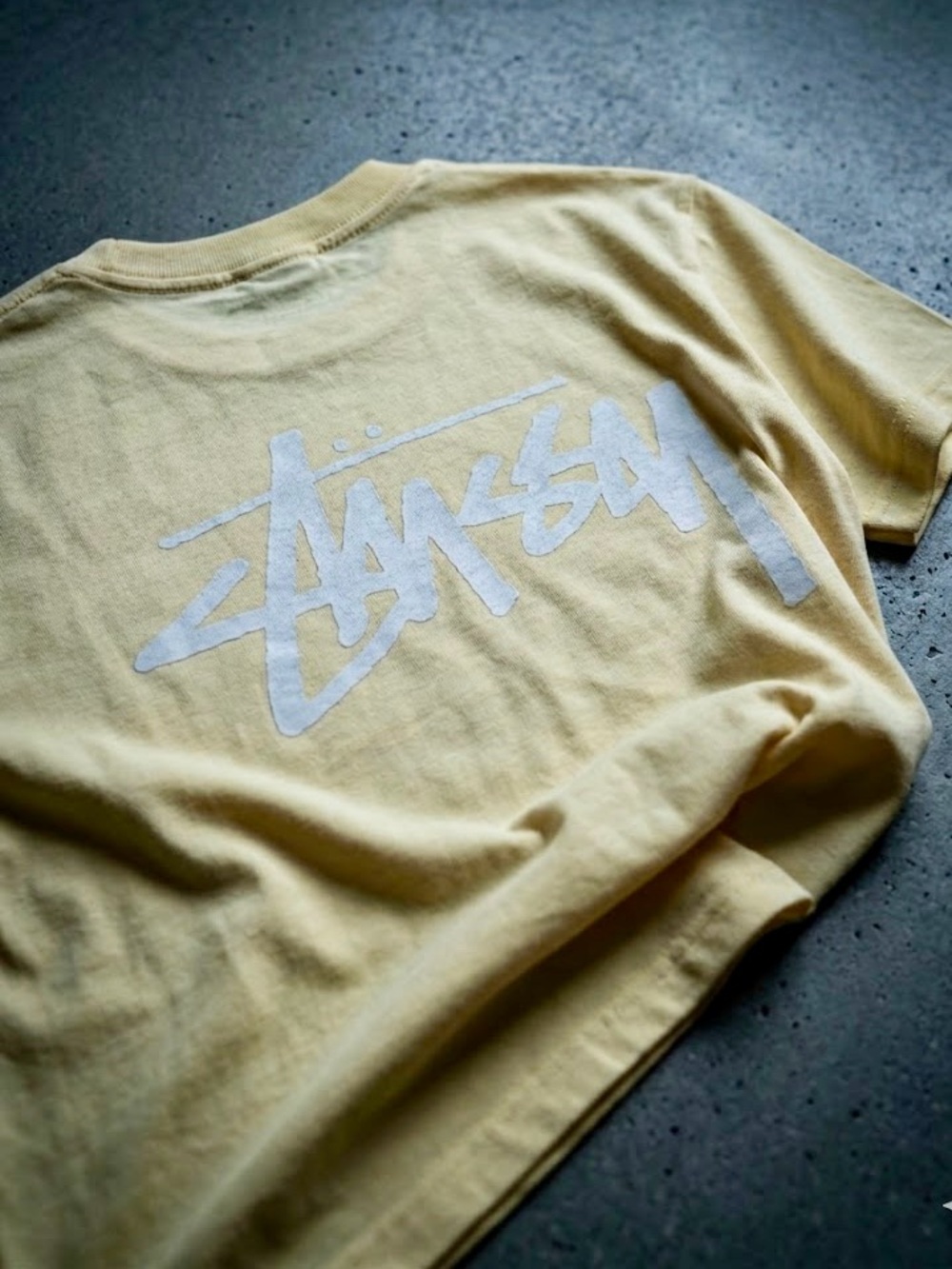 🆕 STUSSY Stock Logo T Shirt Archived Color Way Butter Cream Yellow XL